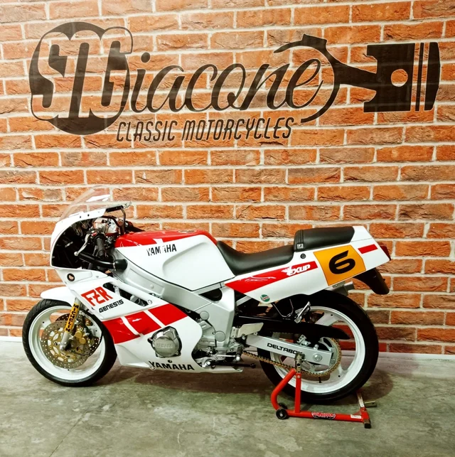 MOTO 4